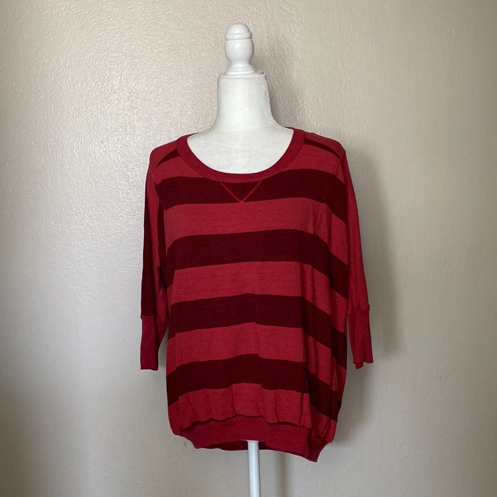 ❌SOLD❌ ✨NWOT Splendid Red Stripe Pullover Sweater. Size Medium.